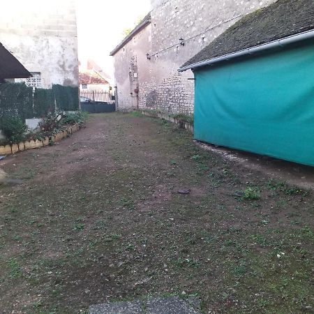 Maison Pour Nombreuses Personnes Pousseaux Dış mekan fotoğraf