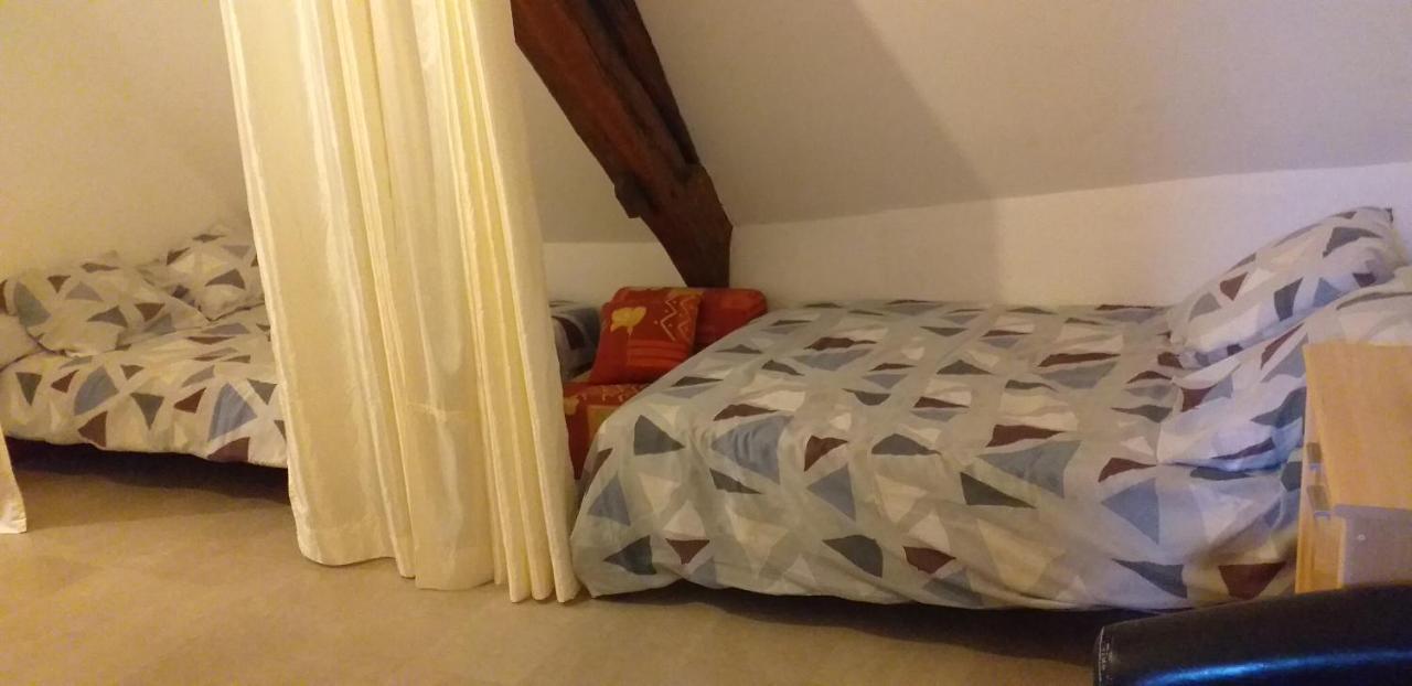 Maison Pour Nombreuses Personnes Pousseaux Dış mekan fotoğraf